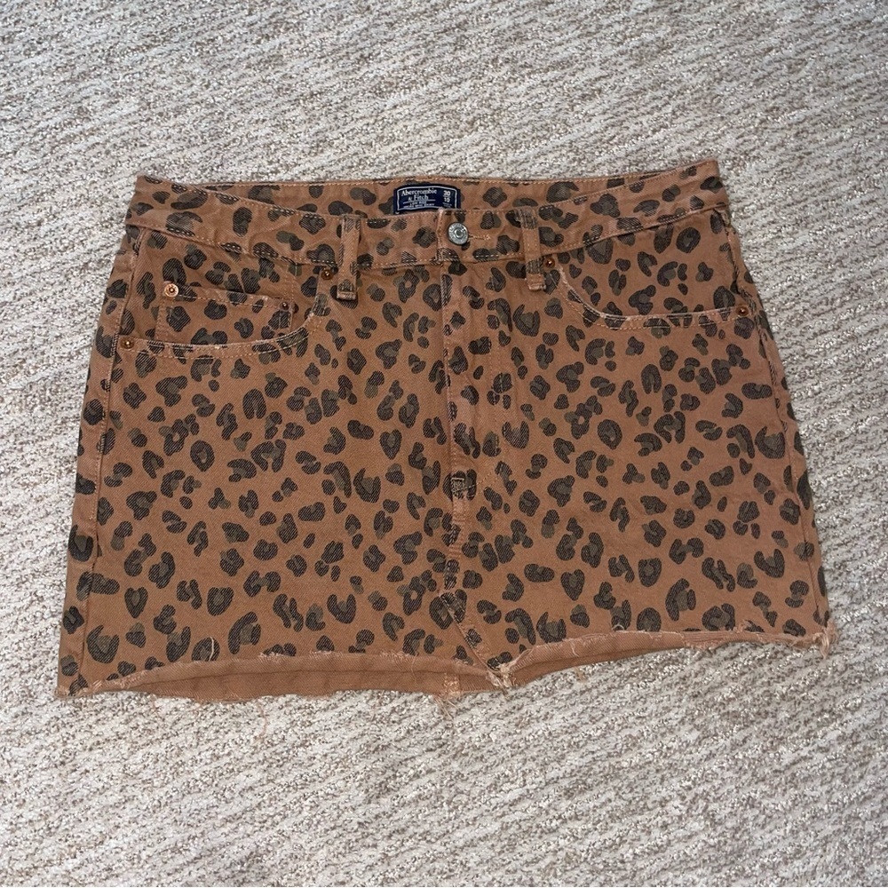 Abercrombie & Fitch Brown Leopard Print Denim Mini Skirt - Picture 3 of 10